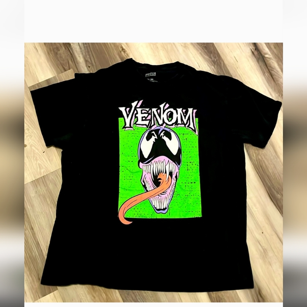 Marvel green Venom head t shirt XL